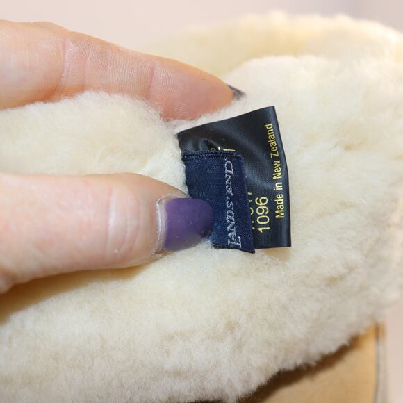 Land's End Shearling Boots – New Without Tags – Size W12/M11 - Picture 6 of 7